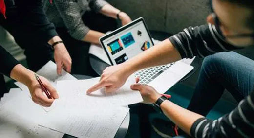 4 Tips to Convert Post Engagement into Sales
