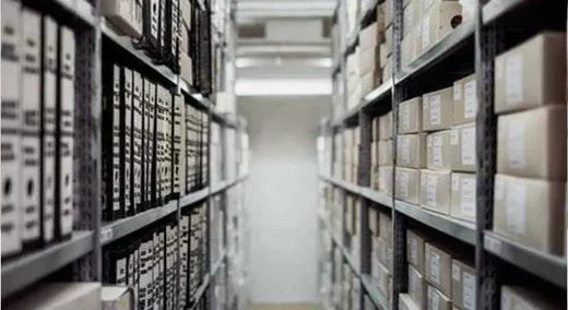 How much inventory to stock for your eCommerce business?